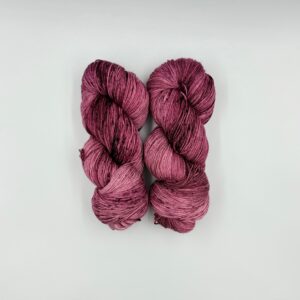 Antik Rosa, Håndfarvet garn. Merino Sock, til salg
