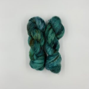 påfugl,,brushed Alpaca, håndfarvet garn