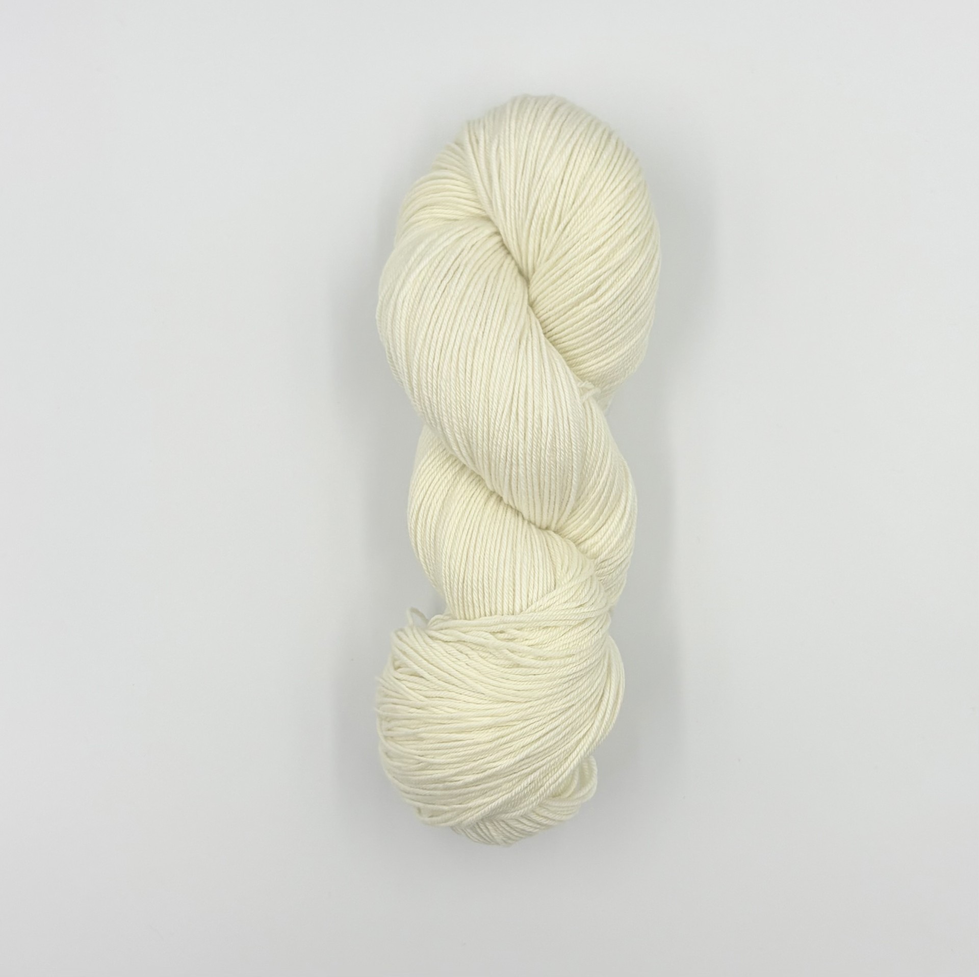 Ufarvet merino 400, non superwash